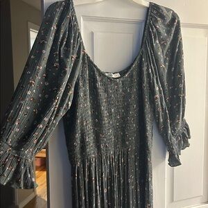 Neuflora Everett green floral dress